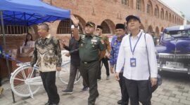 Kasdam IV/Diponegoro saat meresmikan revitalisasi Benteng Fort Willem I.