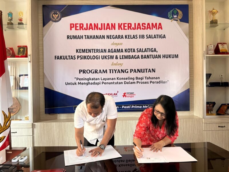 Penandatanganan Perjanjian Kerjasama Program Tiyang Panutan di Rutan Salatiga.