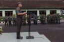 Letkol Kav Fajar Hapsari Nugroho pimpin upacara dan Jam Komandan di Makodim Salatiga.